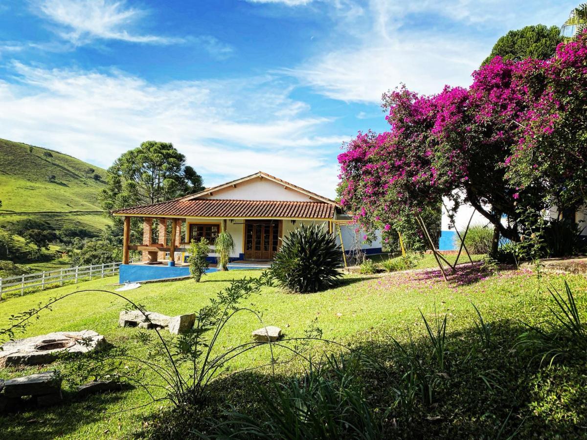 Flores De Cunha/gypsophila Lodge Cunha